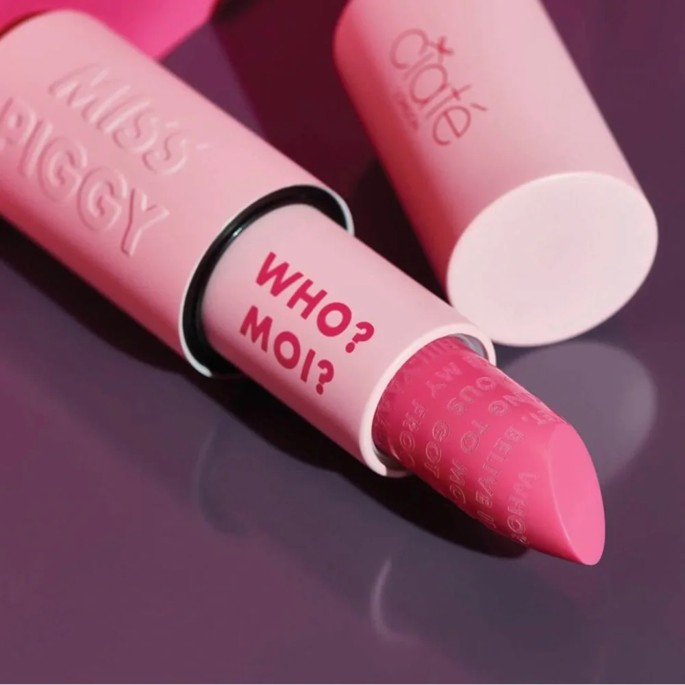 CIATÉ LONDON LOVE MOI Miss Piggy COLLECTOR’S EDITION Lip Balm